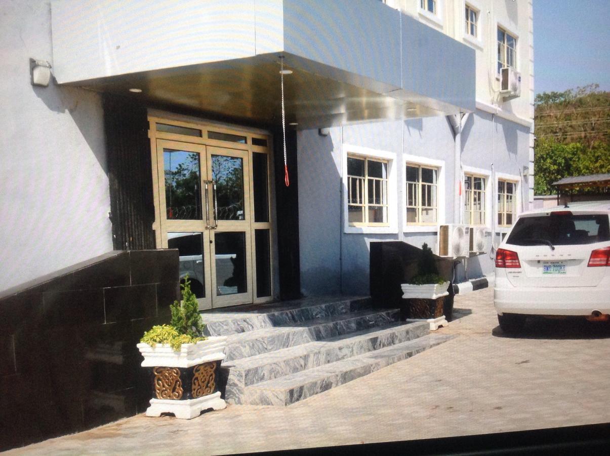 Peace Media Hotels Abuja Exterior foto