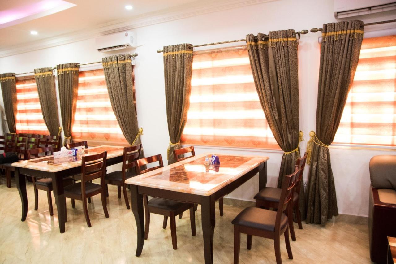 Peace Media Hotels Abuja Exterior foto