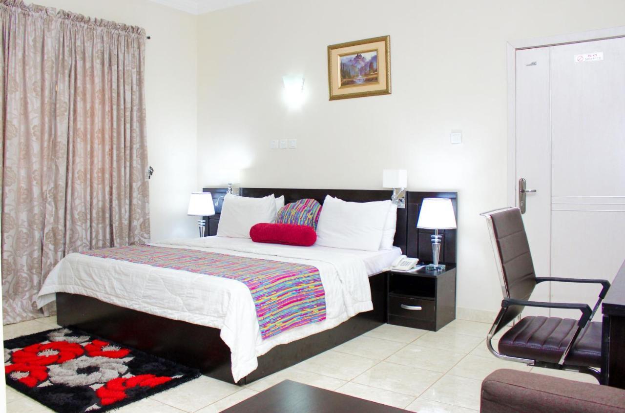 Peace Media Hotels Abuja Exterior foto